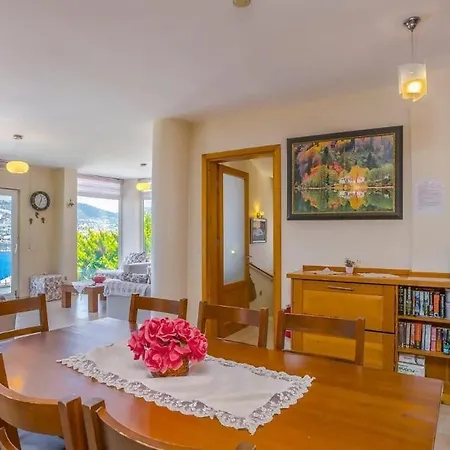 Villa White Star