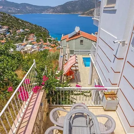 White Star Villa *